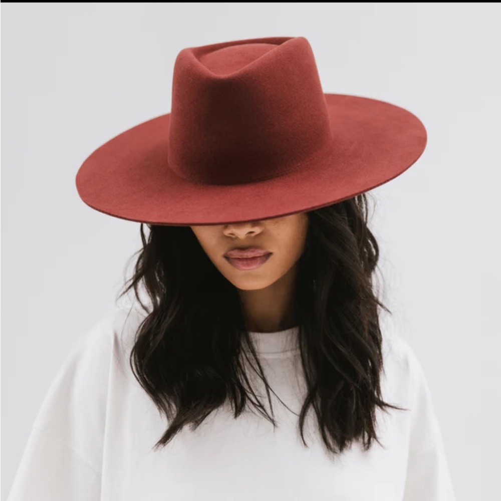 Gigi Pip Dakota Rusty Red Hat, size 57